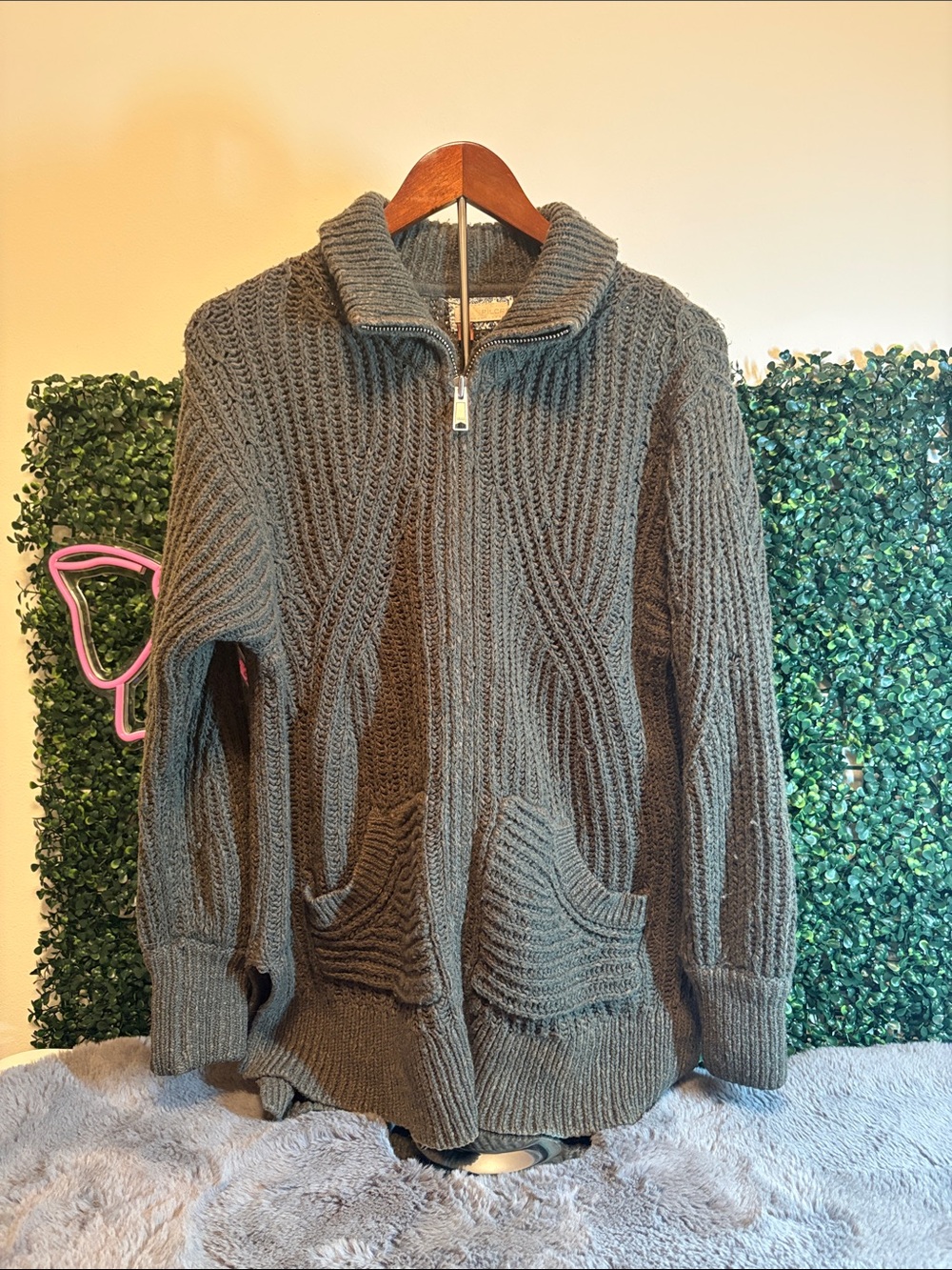 Pilcro Green Zip Front Cable Cardigan Size Small